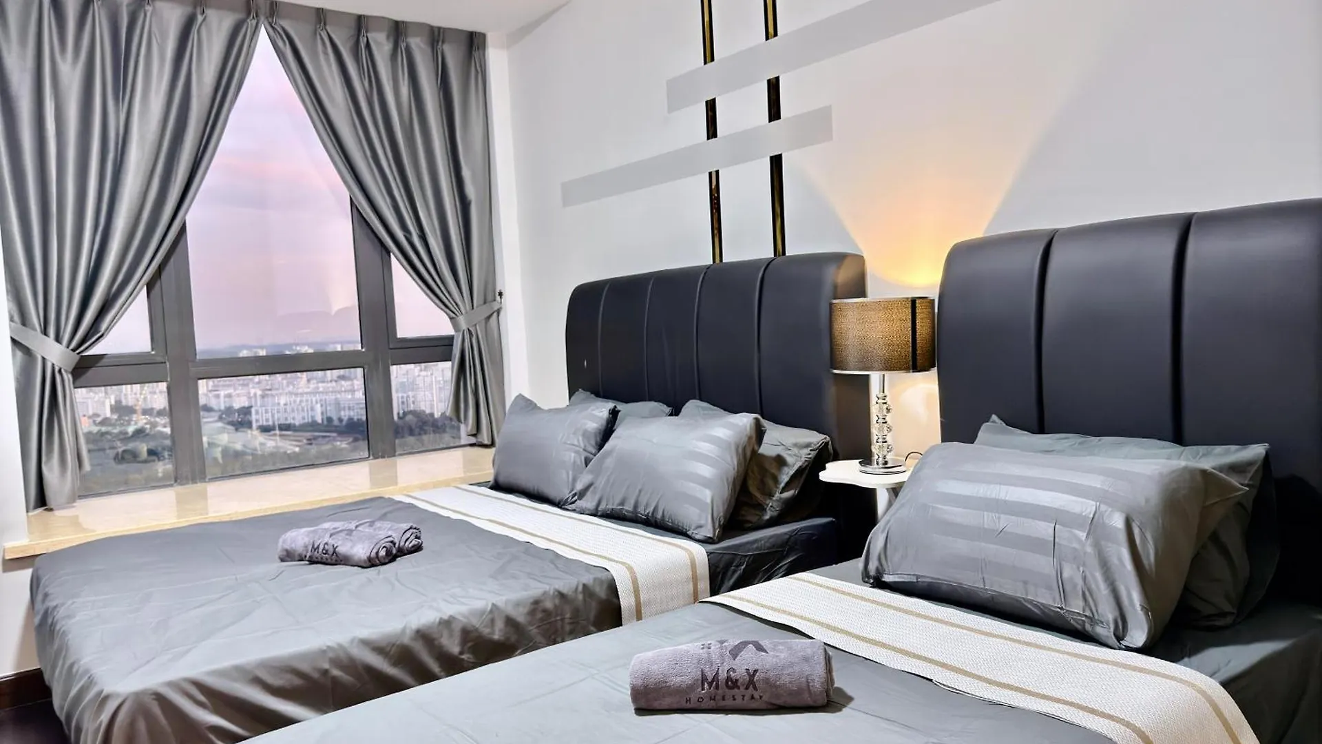 Apartment R&F Mall Princess Cove 10-12Pax Sea View-Smart Tv 70Inch Johor Bahru