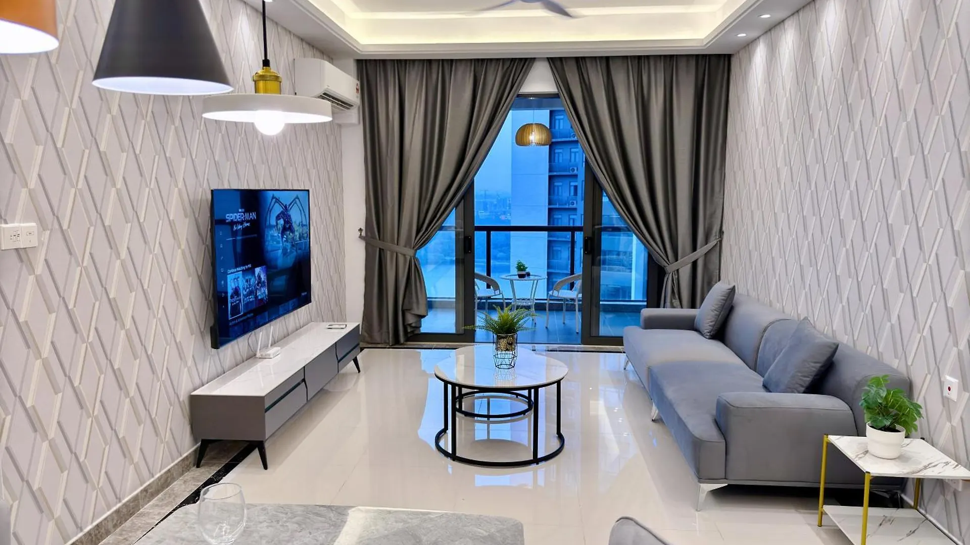 R&F Mall Princess Cove 10-12Pax Sea View-Smart Tv 70Inch location